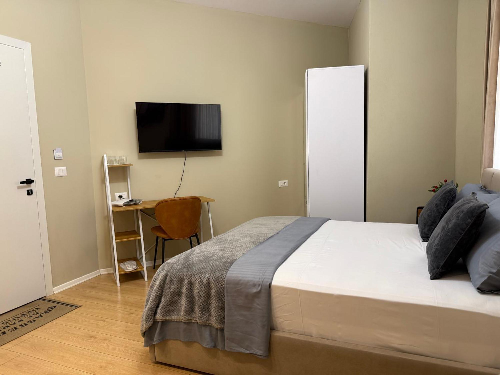 City Center Rooms And Apartments Durres Exterior photo